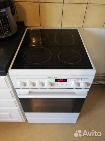 Плита электрическая Electrolux EKC 513509 W Плита электрическая Electrolux EKC 513509 W