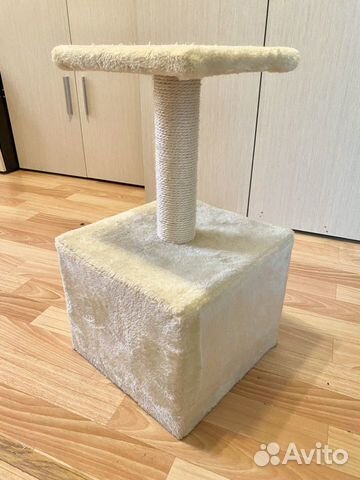 Домик - когтеточка для кошки