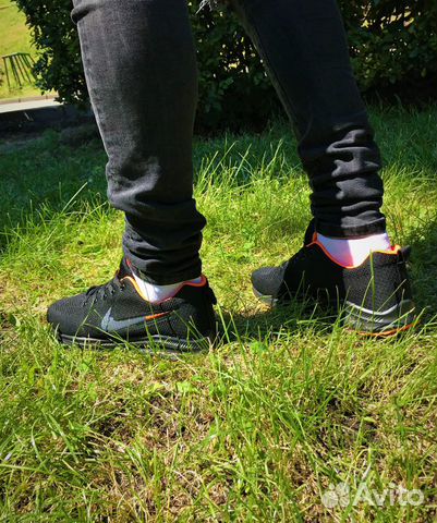 Кроссовки Nike