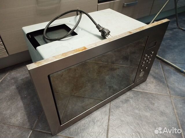 Встраиваемая микроволновая печь Ariston (неиспр.)