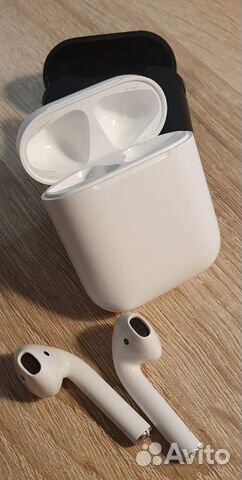 Беспроводные наушники airpods 1 Беспроводные наушники airpods 1