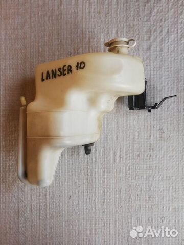 Mitsubishi Lancer 10 расширительный бачок