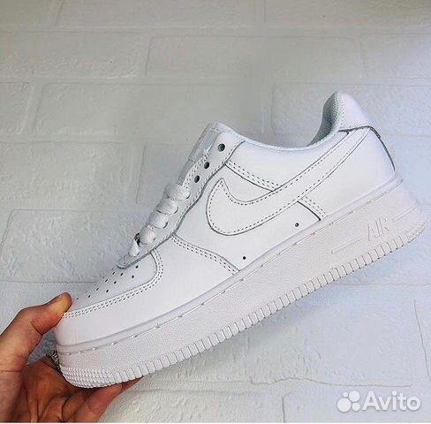 red black and gold jordans