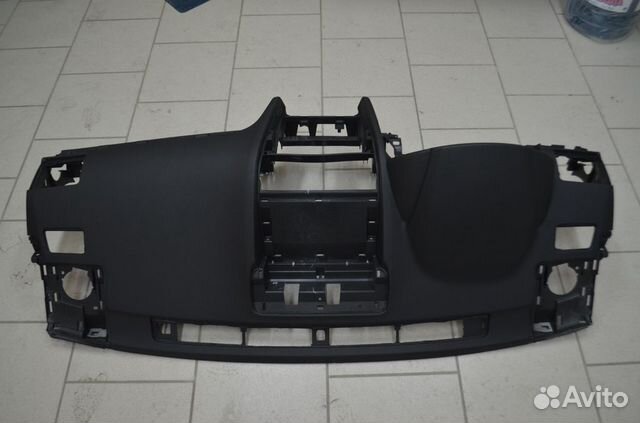 Торпедо панель приборов Субару Форестер