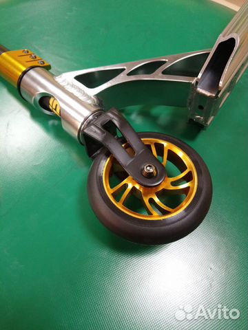 Трюковый самокат