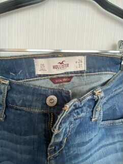 Джинсы hollister