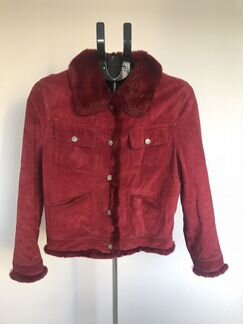 Куртка с меховым воротником