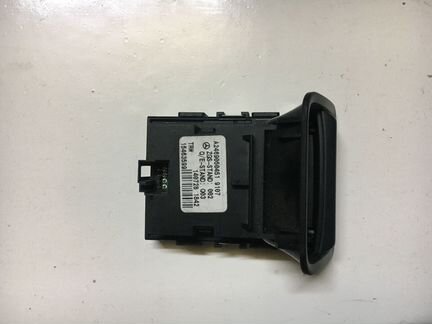 Кнопка паркинга Mercedes A2469050451