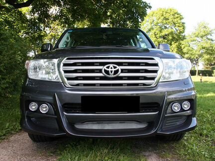 Решетка радиатора хром ML W164 Style Toyota LC 200