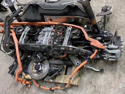 Задний амортизатор Lexus UX Hybrid