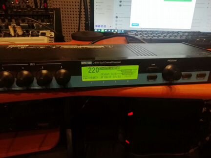 Lexicon MPX 500 (процессор эффектов)