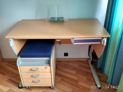Парта Moll + выдвижная тумба + аксессуары
