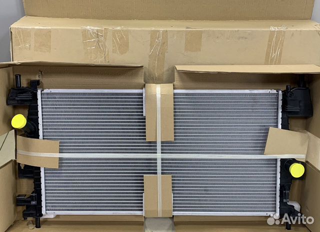 Радиатор охлаждения на ford focus 3 пластинчатый