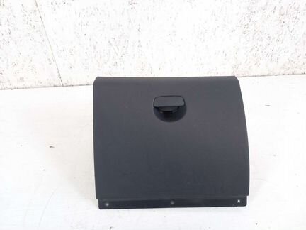 Крышка бордочка Renault Logan Stepway