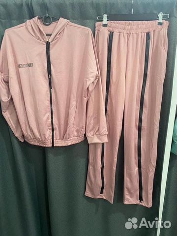 Костюм спортивный