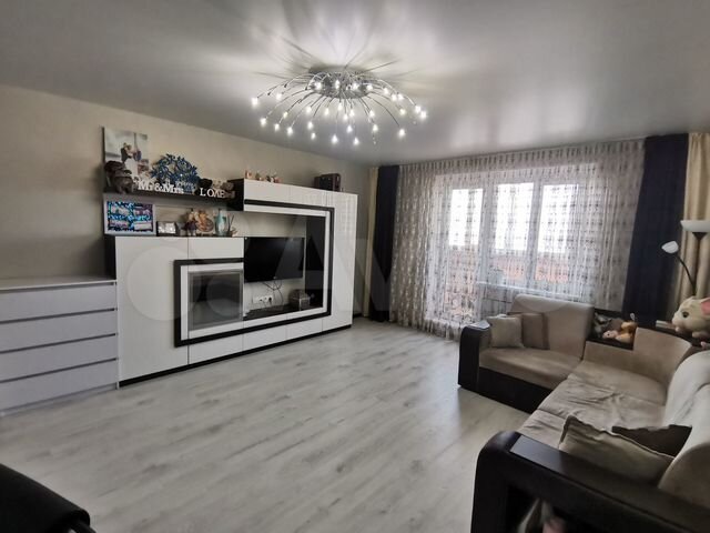 2-к. квартира, 64,9 м², 8/10 эт.