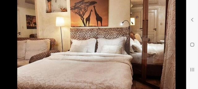 2-к. квартира, 53 м², 1/3 эт.