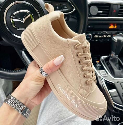 Кроссовки беж 36