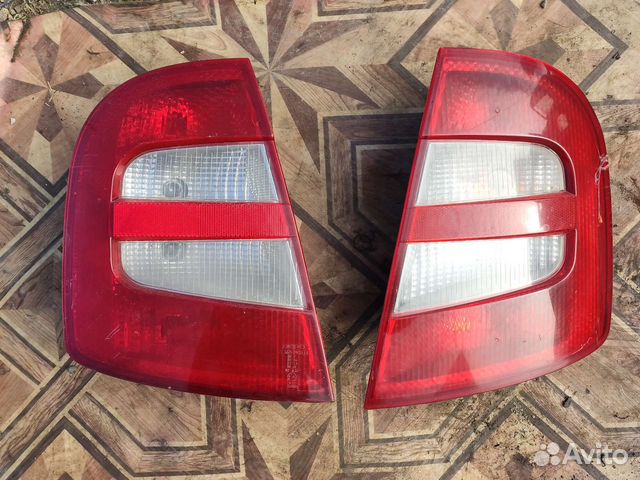 Задние фонари Шкода фабиа 1 y6