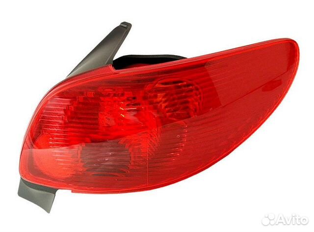 Фонарь правый Peugeot 206 (2003)