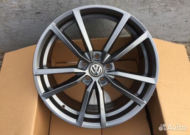 R18/5/112 Pretoria VW Golf R, Passat, Octavia