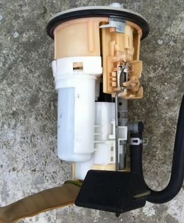 Бензонасос / Поплавок в бензобак Lexus RX-300 2001