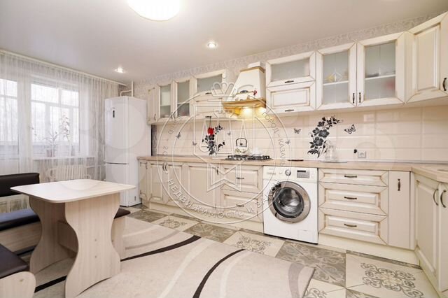 4-к. квартира, 121,4 м², 2/10 эт.