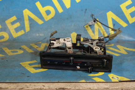 Блок управления печкой mazda 323 F (BG)