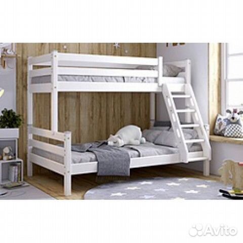 Двухъярусная кровать