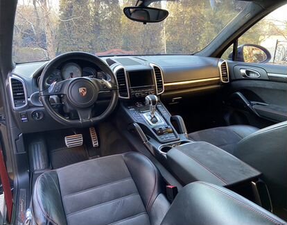 Porsche Cayenne GTS 4.8 AT, 2013, 76 000 км