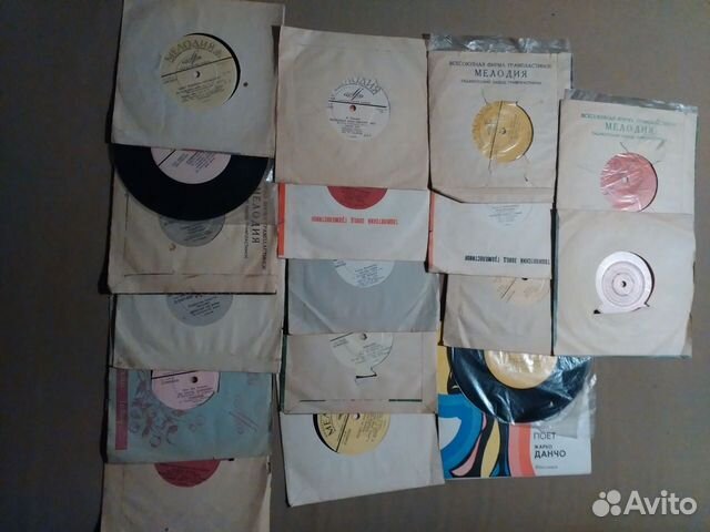 Виниловые пластинки миньоны