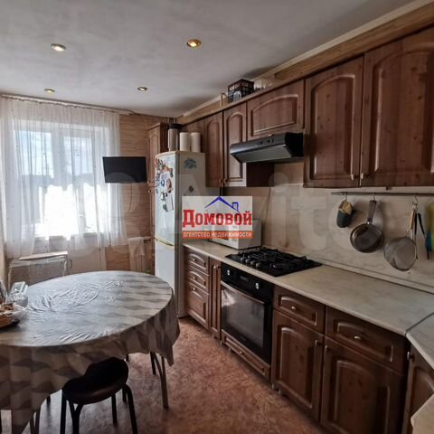 4-к. квартира, 77 м², 2/5 эт.