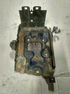 Nissan Primera P12 площадка акб