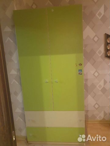 Шкаф в детскую комнату