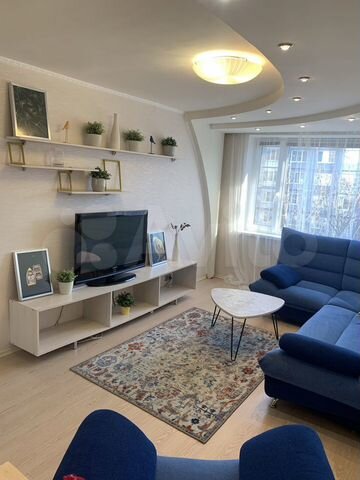 2-к. квартира, 60 м², 2/5 эт.