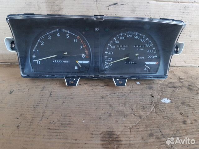 Панель приборов Митцубиси Галант Е3