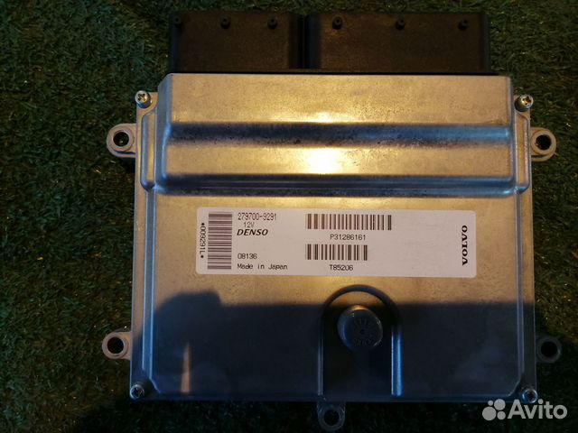 Блок управления двигателем B5244S5 31286161 Volvo