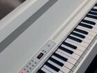 Цифровое пианино Korg LP-380 объявление продам