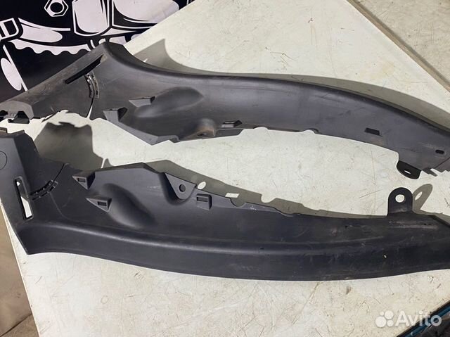 Обшивки задних стоек BMW 7 series E65