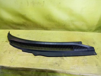 Жабо правое Dodge Intrepid