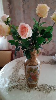 Ваза с цветами