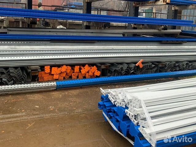 Среднегрузовой стеллаж металлический б/у