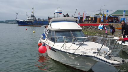 Аренда катера морские прогулки