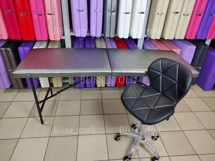 Кушетка и стул мастера