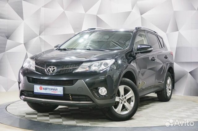 Toyota RAV4, 2015 с пробегом, цена 1857000 руб.