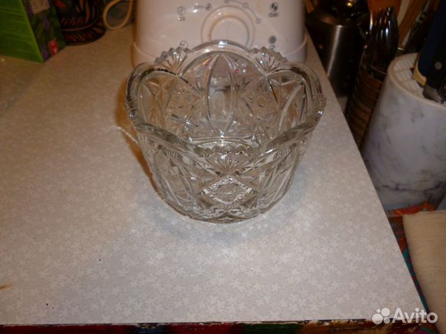 Ваза хрустальная