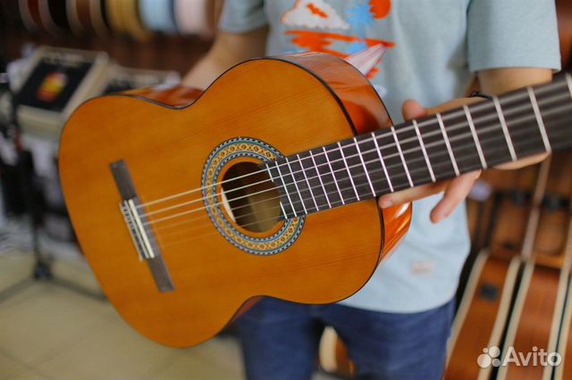 Классическая гитара 4/4 Fabio + Аксессуары