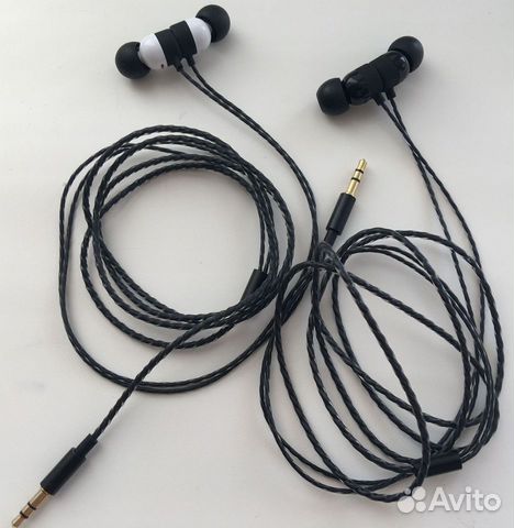 Наушники с оригинальными динамиками от Beats X