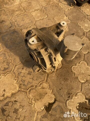 Задний редуктор ягуар xf (2.0/240л.с) 2013 год