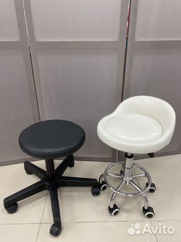 Стулья на колесах